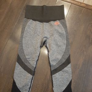 Body Engineers high waisted compression legging